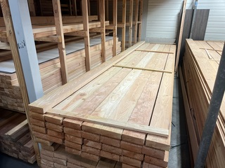 Ca. 63x Douglas 50x150x5000mm bezaagd